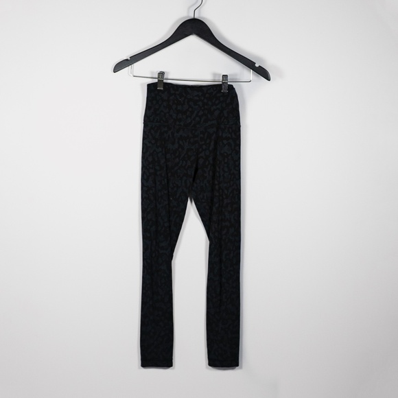 Lululemon Women's Align Pant 28" Formation Camo Deep Coal Multi Leggings Pants 4 - Picture 1 of 3
